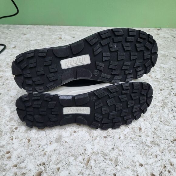 NEW Khombu All- Weather Water Repellant Boots with Side Zipper - Size 9 - Picture 3 of 4